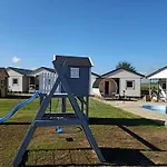 Homes With Pool, Jacuzzi And Sauna Prázdninový dům