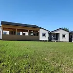 Homes With Pool, Jacuzzi And Sauna