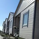 Homes With Pool, Jacuzzi And Sauna Prázdninový dům Gąski