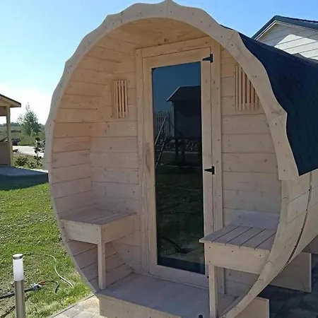 Homes With Pool, Jacuzzi And Sauna Gąski