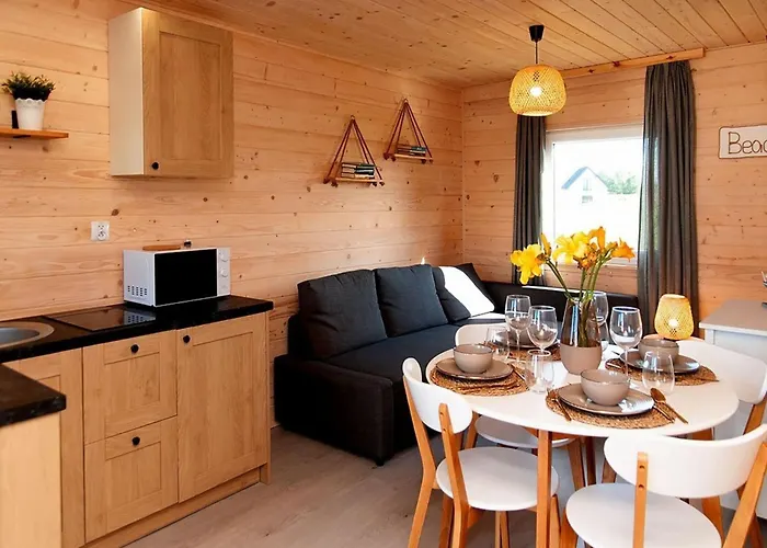 Сasa de vacaciones Homes With Pool, Jacuzzi And Sauna