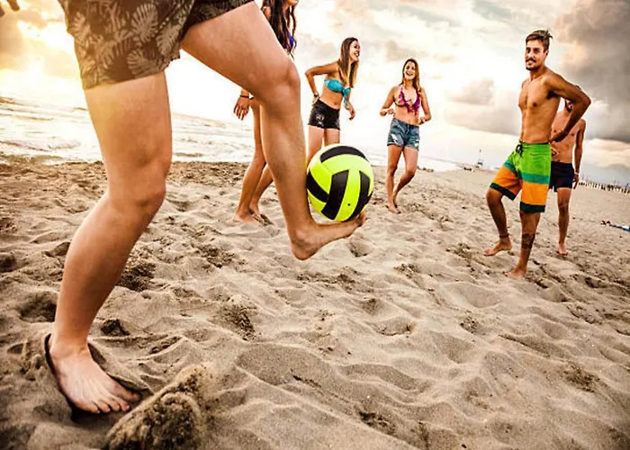 Homes With Pool, Jacuzzi And Sauna Сasa de vacaciones *